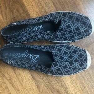 Brighton Espadrilles, Size 9, Black Tile Pattern